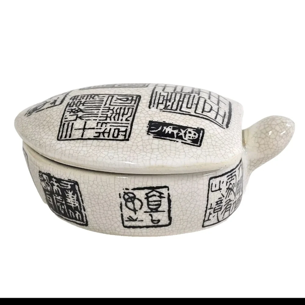 Rare Unique Chinese Chinoiserie Print Ceramic Jewelry Lided Turtle Trinket Box